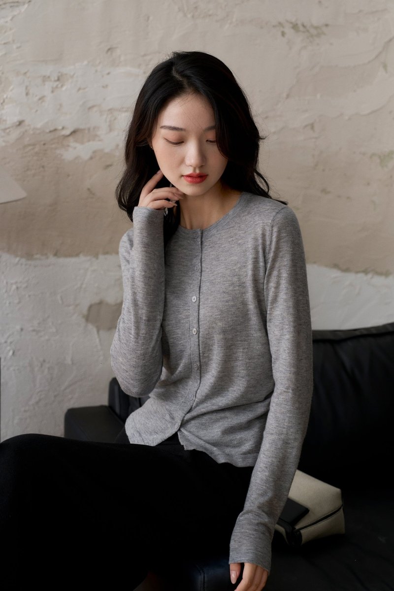 [Small Man Waist] Wool Pleated Knit Women's Sweater - ShopKing.com